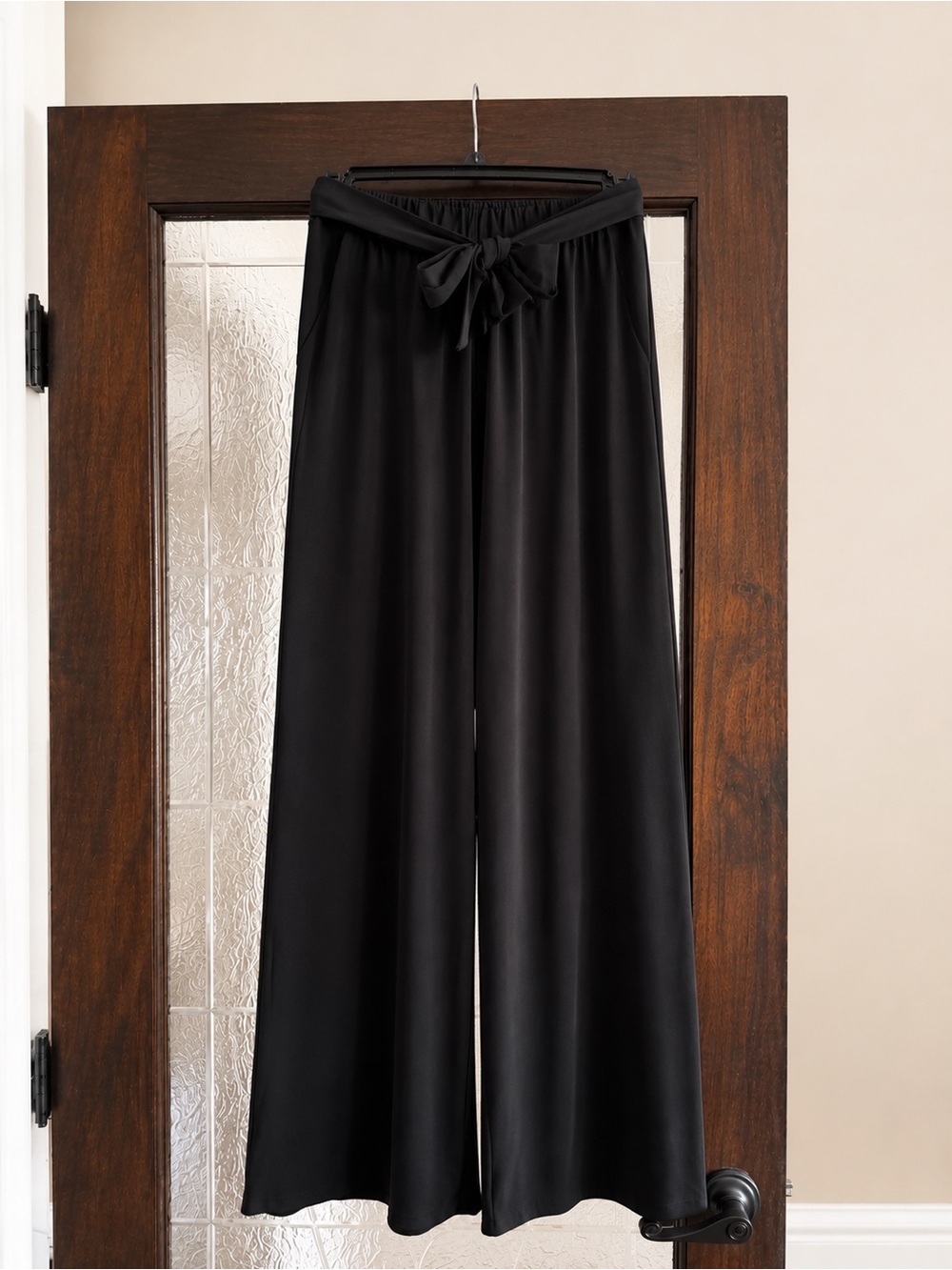 Tahari Black Wide-Leg Tie-Waist Pants